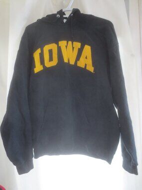 University of Iowa Hawkeyes Basketball Team Pullover Fleece Hoodie by Jerzees